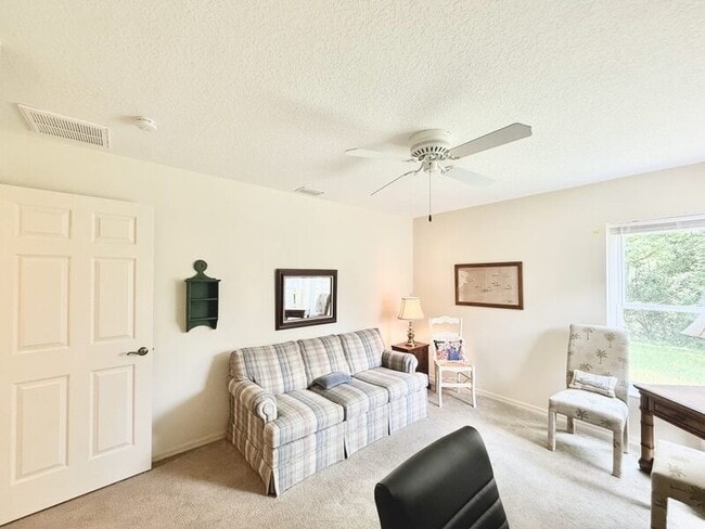 Building Photo - 8724 Ashbury Dr