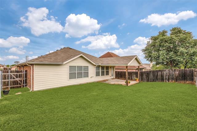 Building Photo - 316 Crosscreek Dr