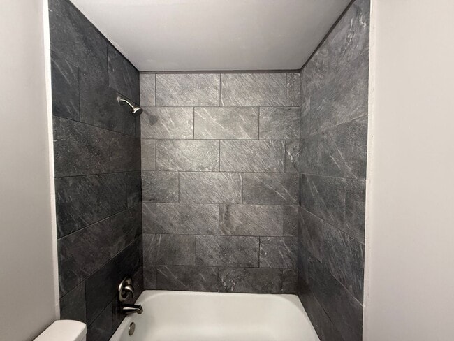 Building Photo - Broken Arrow Fully Remodeled Dream Home 3 Bedroom