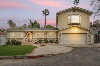 Building Photo - 3766 Willowcrest Ave
