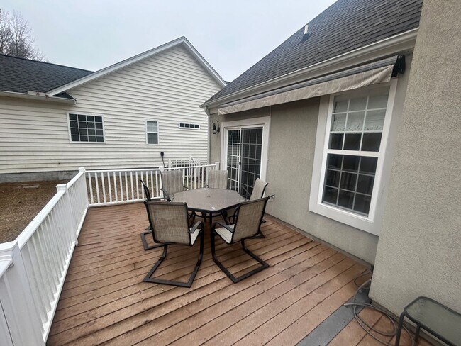 Building Photo - 4 BR, 2 BA unit in Wild Wing - Coming Soon!