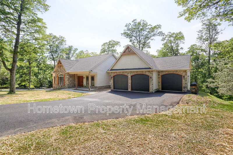 Building Photo - 11409 Weatherstone Dr