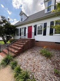 Building Photo - Lovely 3 Bedroom 2 Bath Home in Easley!!
