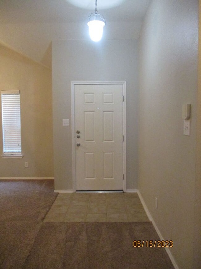 Building Photo - 5413 Chinkapin Ln