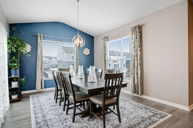 Building Photo - 7181 Fenwick St NW