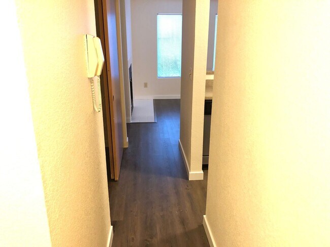 Interior Photo - TWG South