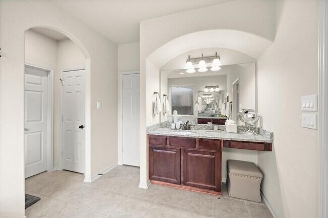 Building Photo - 58 W Canyon Wren Cir
