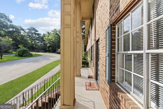 Building Photo - 99 Rhett Butler Dr
