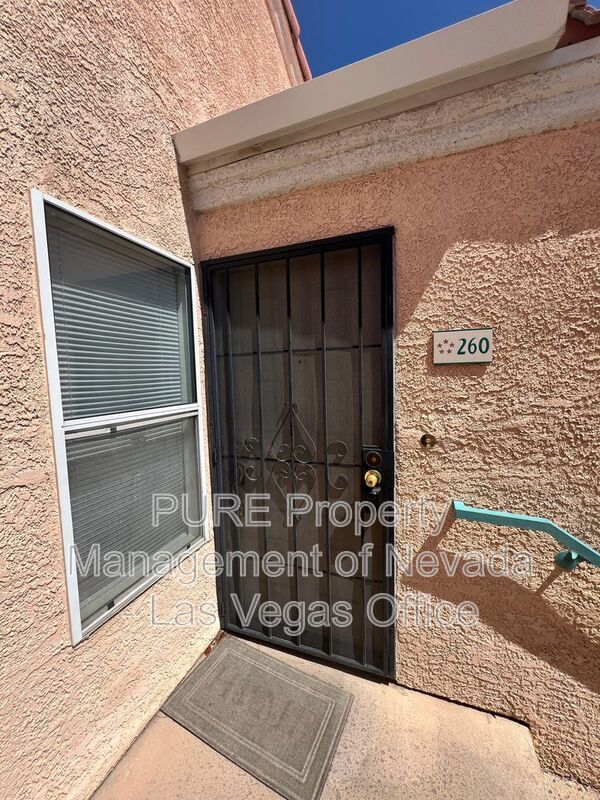 Building Photo - 8452 Boseck Dr