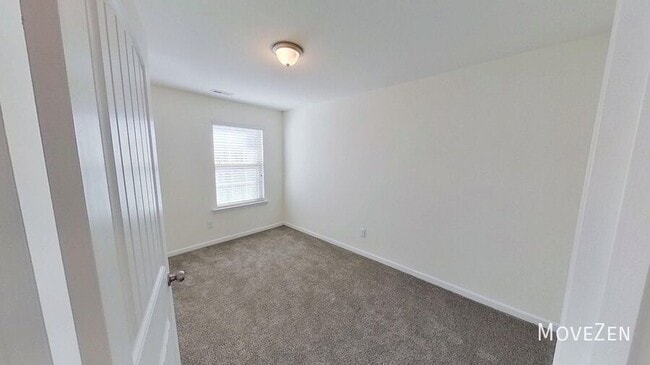 Building Photo - 1728 Shady Oaks Dr