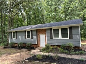 Building Photo - 2924 New Hope Rd