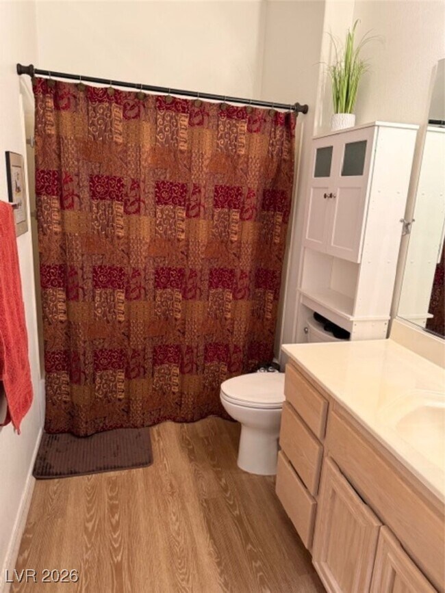 Building Photo - 10527 Mission Lakes Ave