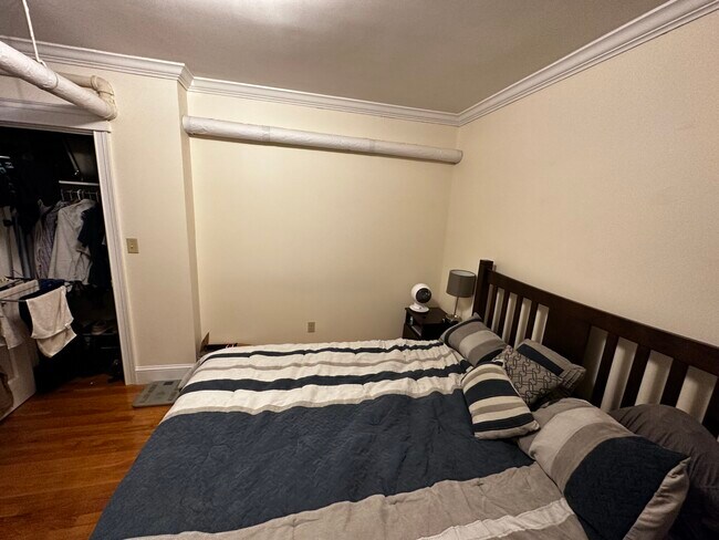 Building Photo - 29 Glenville Ave