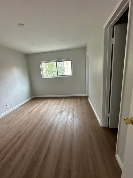 Building Photo - 1001 S Tamarack Dr