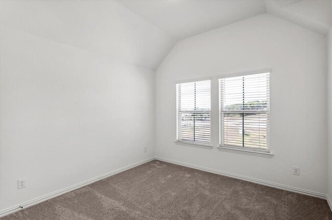 Building Photo - 1425 Cole Ests Dr
