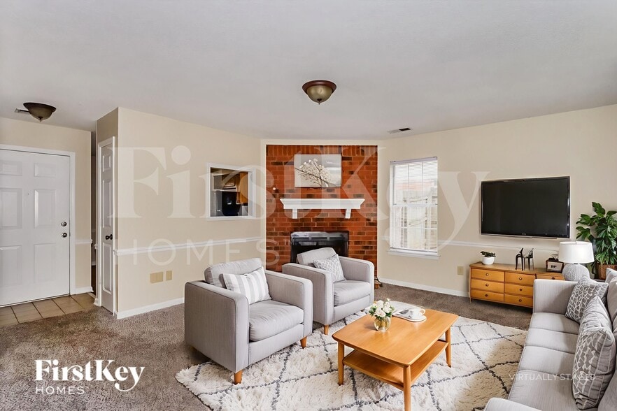 Building Photo - 3926 Oak Branch Cir W