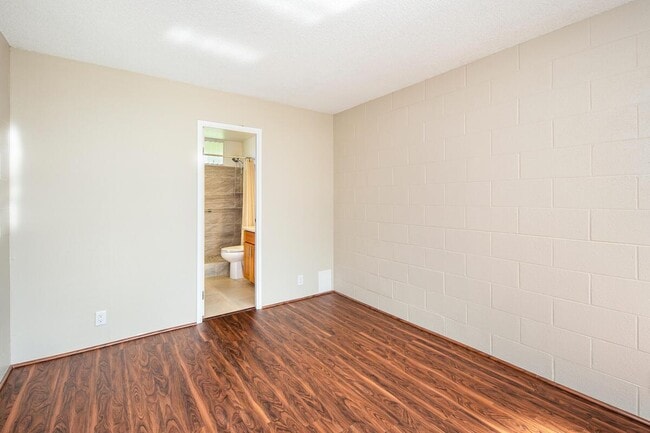 Building Photo - 95-269 Waikalani Drive - 1205