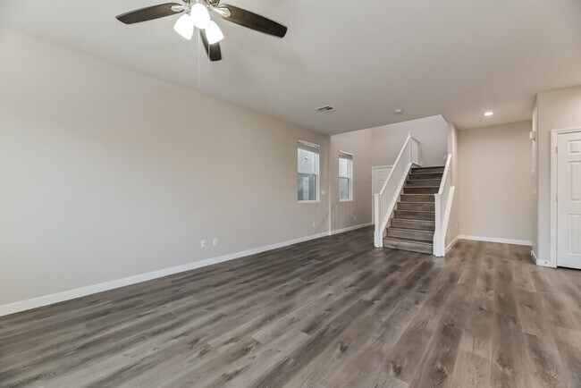 Building Photo - 7376 Cobbhan Dr