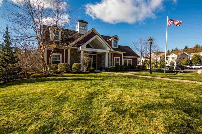 Building Photo - Modern Townhome with Garage, Bonus Room, a...