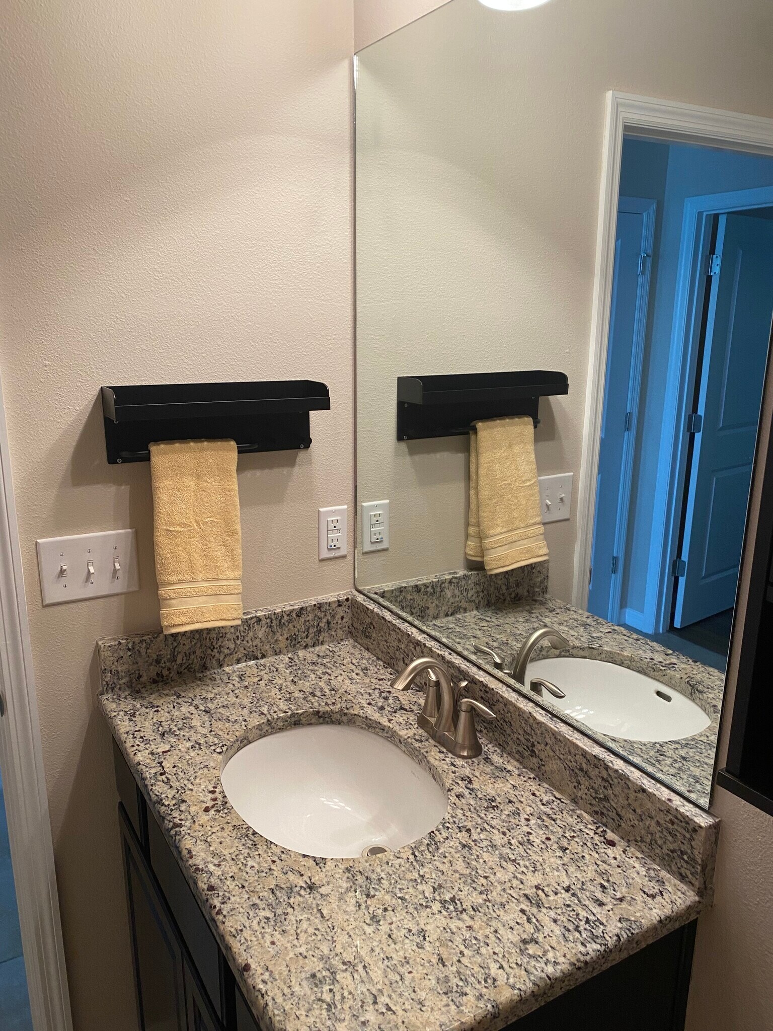 Building Photo - 2304 Midnight Pearl Dr