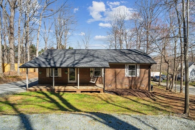 Building Photo - 259 Unionville - Indian Trail Rd W