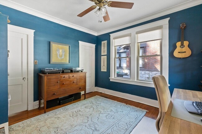 Building Photo - 1621 Linden Ave