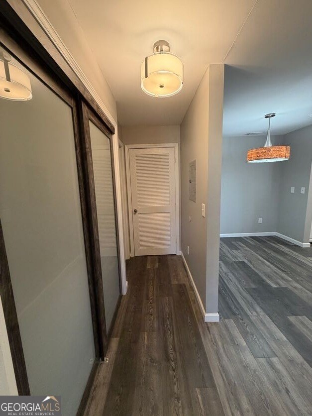 Building Photo - 133 McGill Park Ave NE