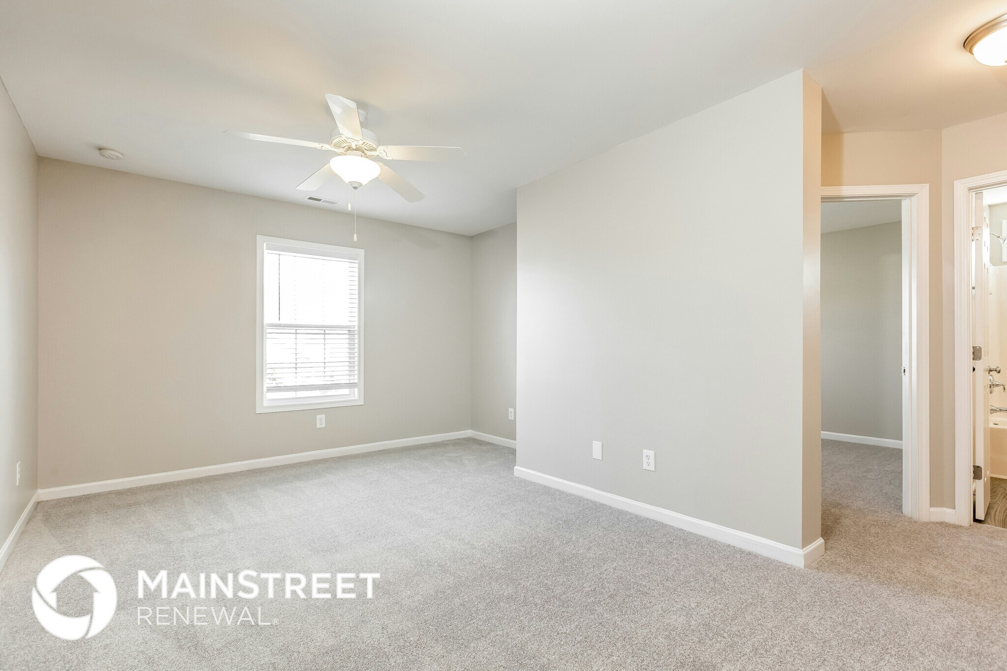 Building Photo - 4014 Lady Slipper Ln