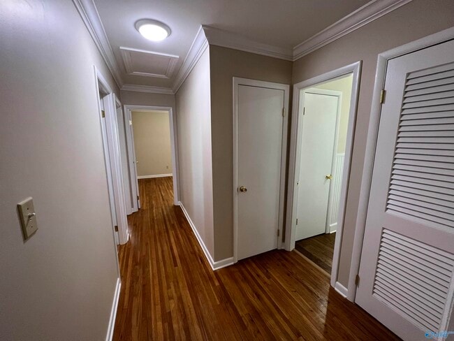 Building Photo - 23095 Kennedy Rd