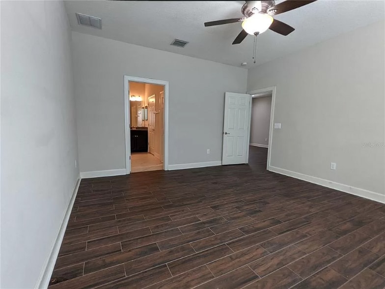 Building Photo - 16044 Bella Woods Dr