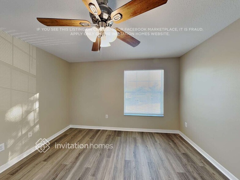 Building Photo - 8112 Alamosa Wood Ave