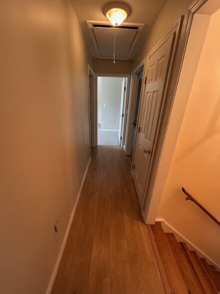 Building Photo - 269 South Rd