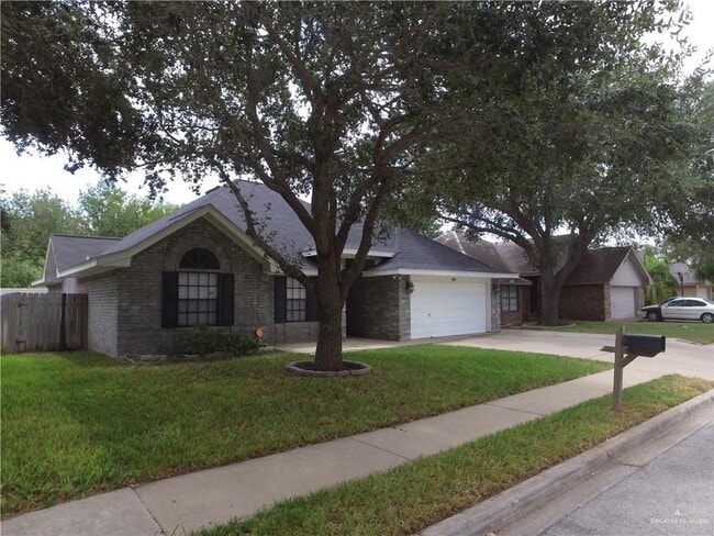 Building Photo - 3301 Mynah Ave