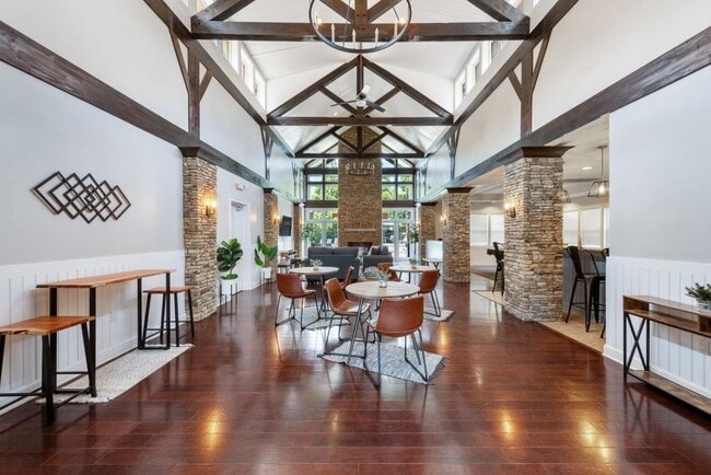 Building Photo - 1441 Ashford Creek Cir NE