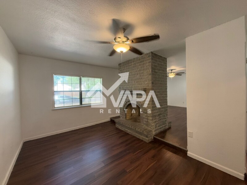 Building Photo - 5607 Summer Gold Dr