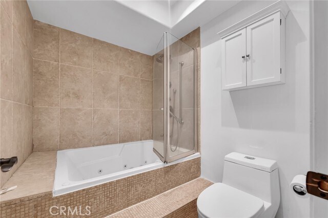 Building Photo - 10211 Clematis Ct