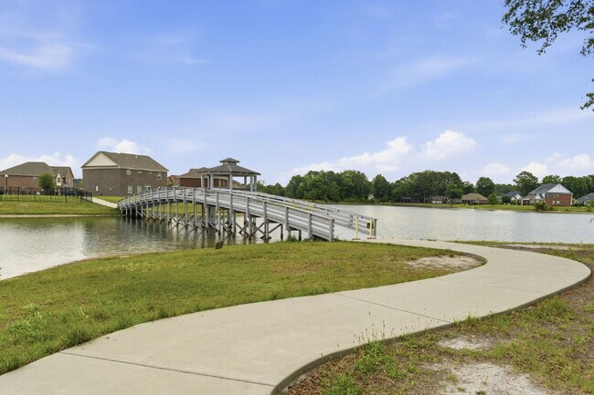 Building Photo - Now available, freshly painted with a community pool!