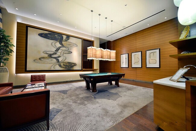 Building Photo - Waldorf Astoria 2711-City/Mtn views from t...