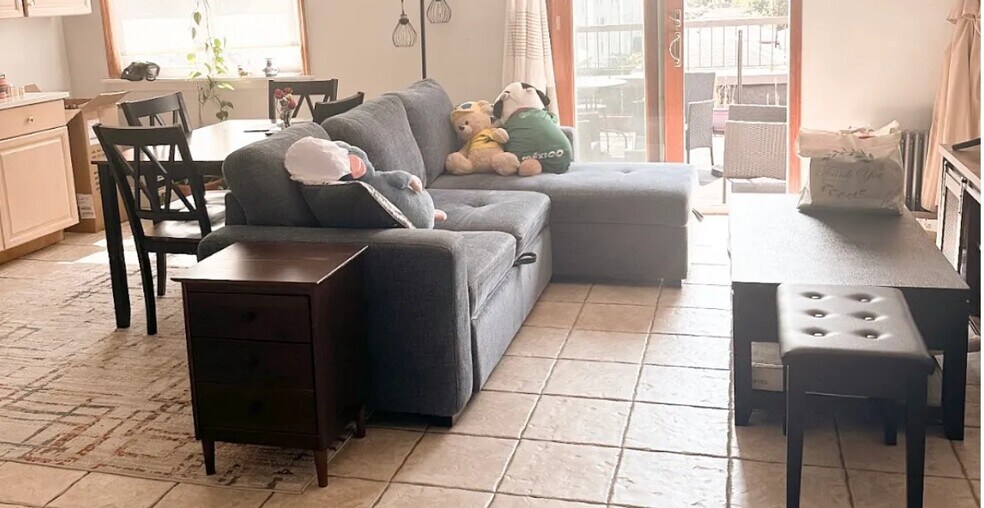 Building Photo - 86 Avenue S