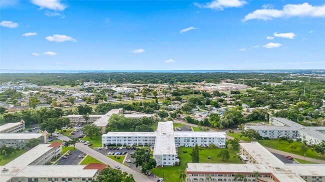 Building Photo - 2454 Australia Way E