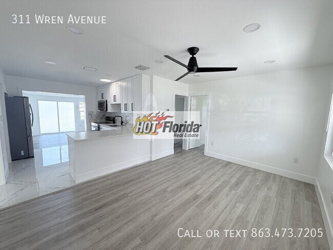 Building Photo - 311 Wren Ave
