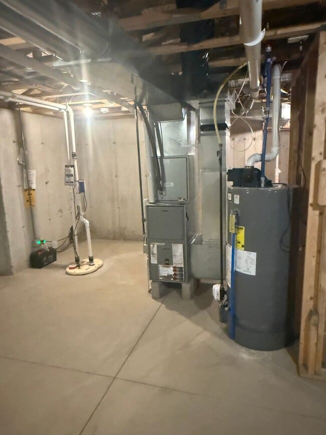 Building Photo - Remodeled 3BR 3BA Duplex in Black Earth – $2,950 Month-to-Month