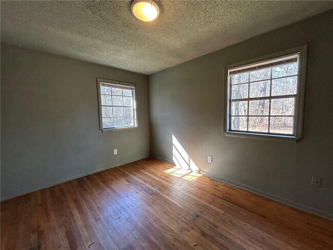 Building Photo - 3427 Stovall St