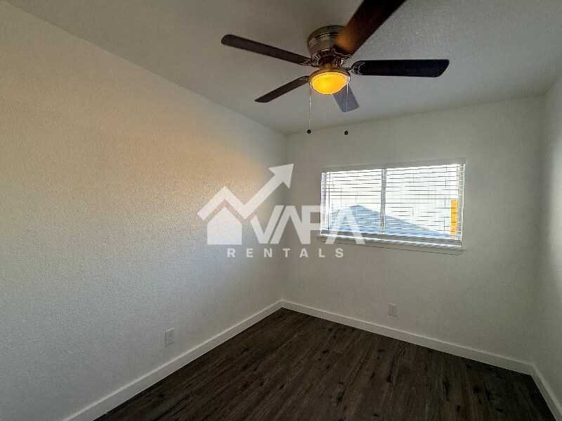 Building Photo - 4114 Sunrise Pass