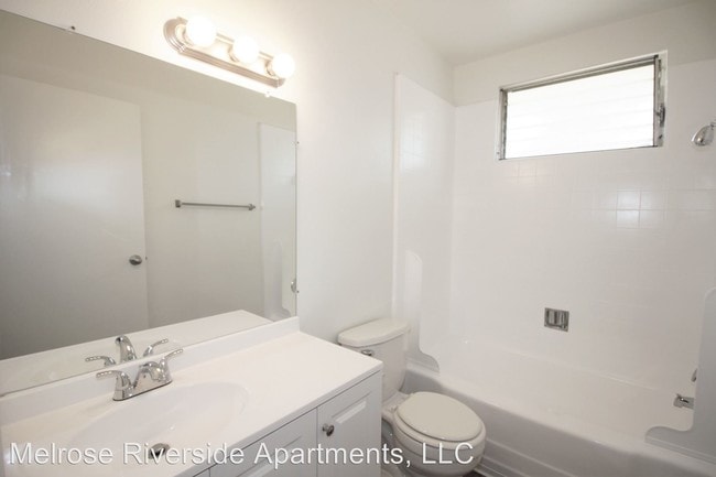 Building Photo - 4133 Melrose St