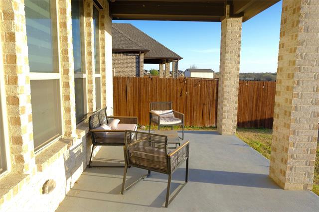 Building Photo - 5928 Pine River Ln