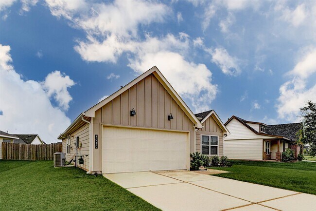 Building Photo - 3910 Beltingham Bend Wy