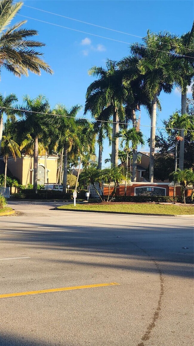 Building Photo - 3874 Lyons Rd