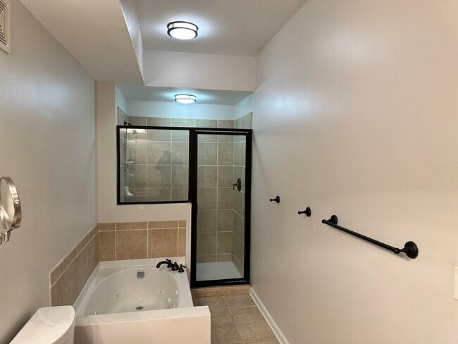 Building Photo - 665 Tennessee St