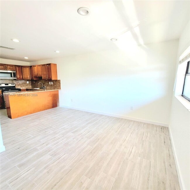 Building Photo - 13271 SW 17th Ln